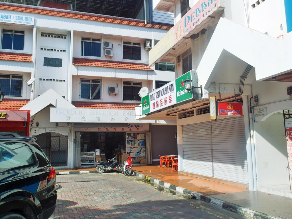 Transit Hotel Labuan Buitenkant foto