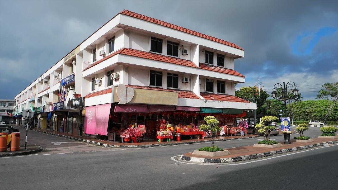 Transit Hotel Labuan Buitenkant foto